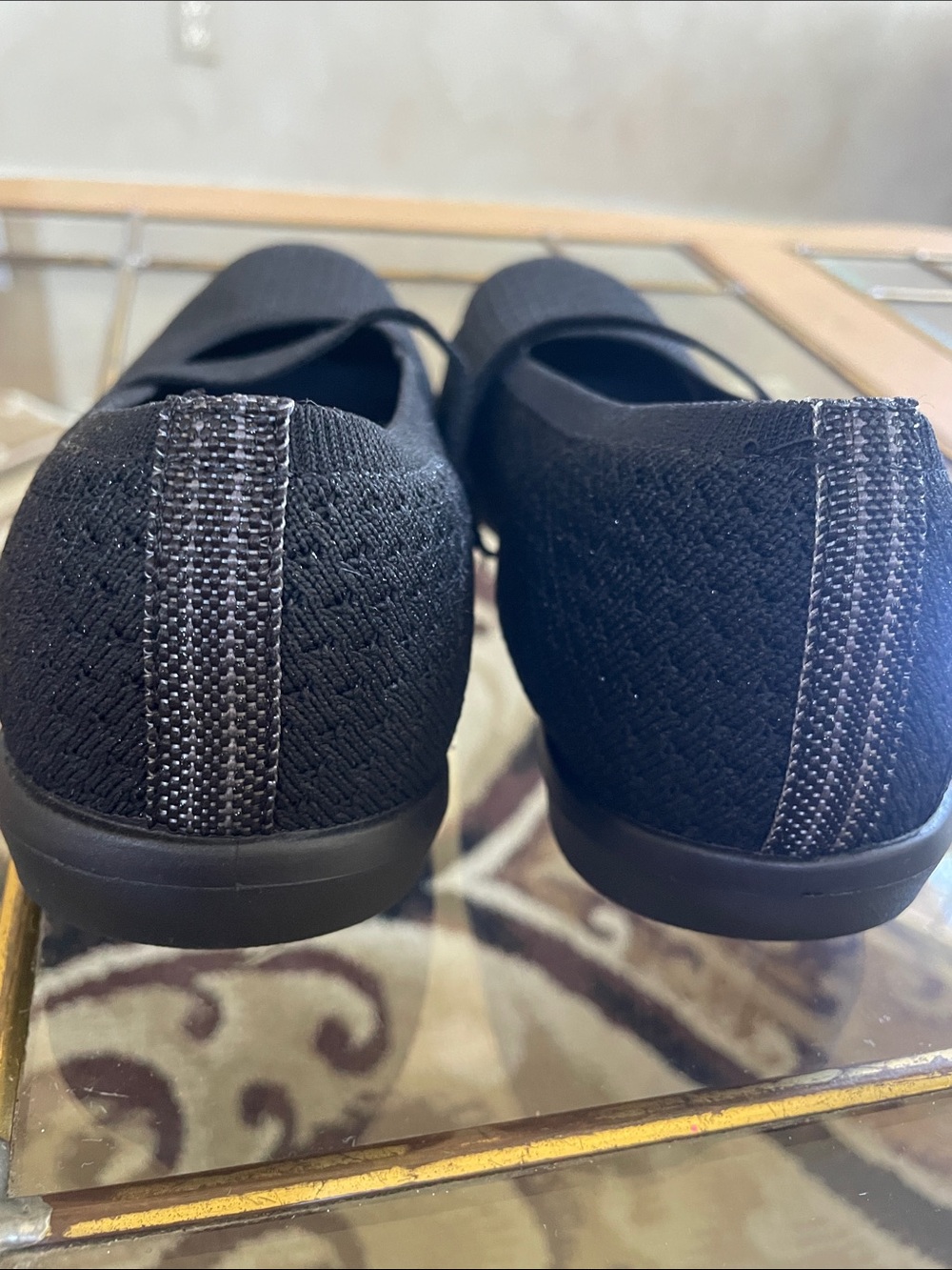 Bzees Black Knit Mary Jane Slip-On Flats Size 8 Fit a size 7.5 - Picture 2 of 7